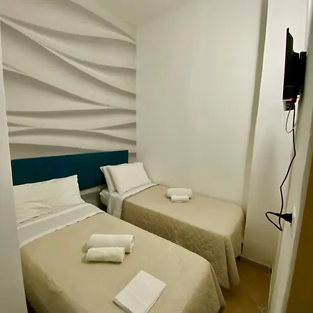 Luna Rossa * Giardini-Naxos