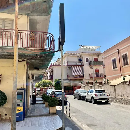 Luna Rossa Apartamento Giardini-Naxos